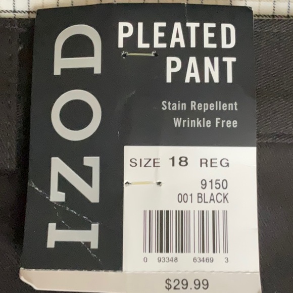 IZOD Pleated Pant - Stain Repellent, Wrinkle Free - Size 18 Medium - Black - NWT - Picture 3 of 4